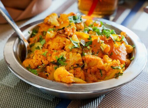 Gobi Aloo: Rezept für Blumenkohl-Kartoffel-Curry